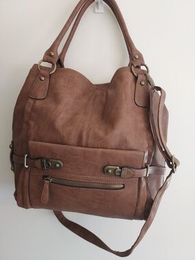Stylish Brown Tote Bag with Front Pocket